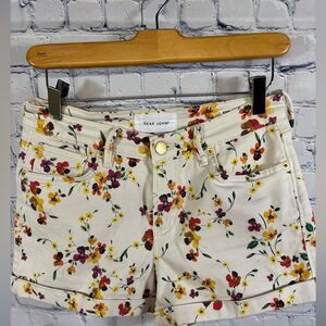 DearJohn Ava Mardi Gras Floral Casual Coastal Vacation Beachy Boho Shorts 27